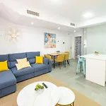 Cubo's Boutique Urban Deluxe *