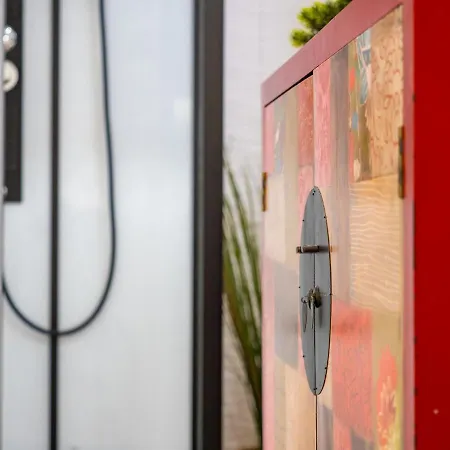 Cubo's Boutique Urban Deluxe * Alhaurin el Grande
